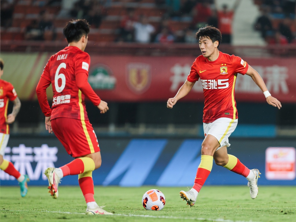 美式绿茵场：揭秘美国足球联赛的过去与现在