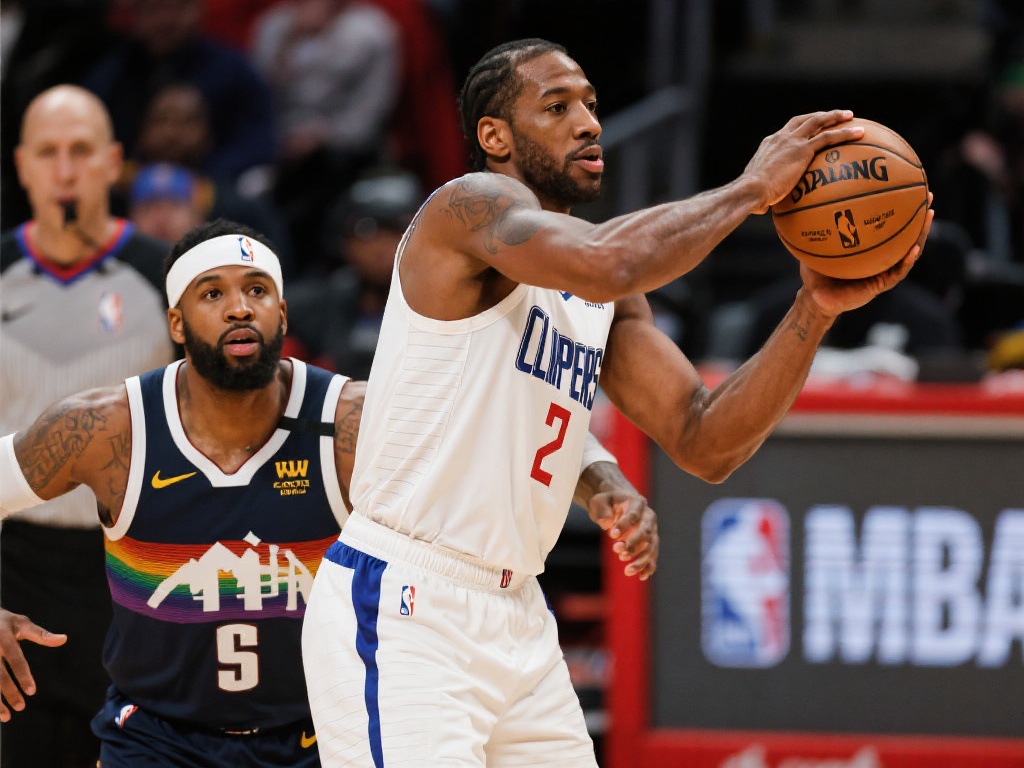 欧冠生死战：曼联末轮对决拜仁，交锋历史与前景解析